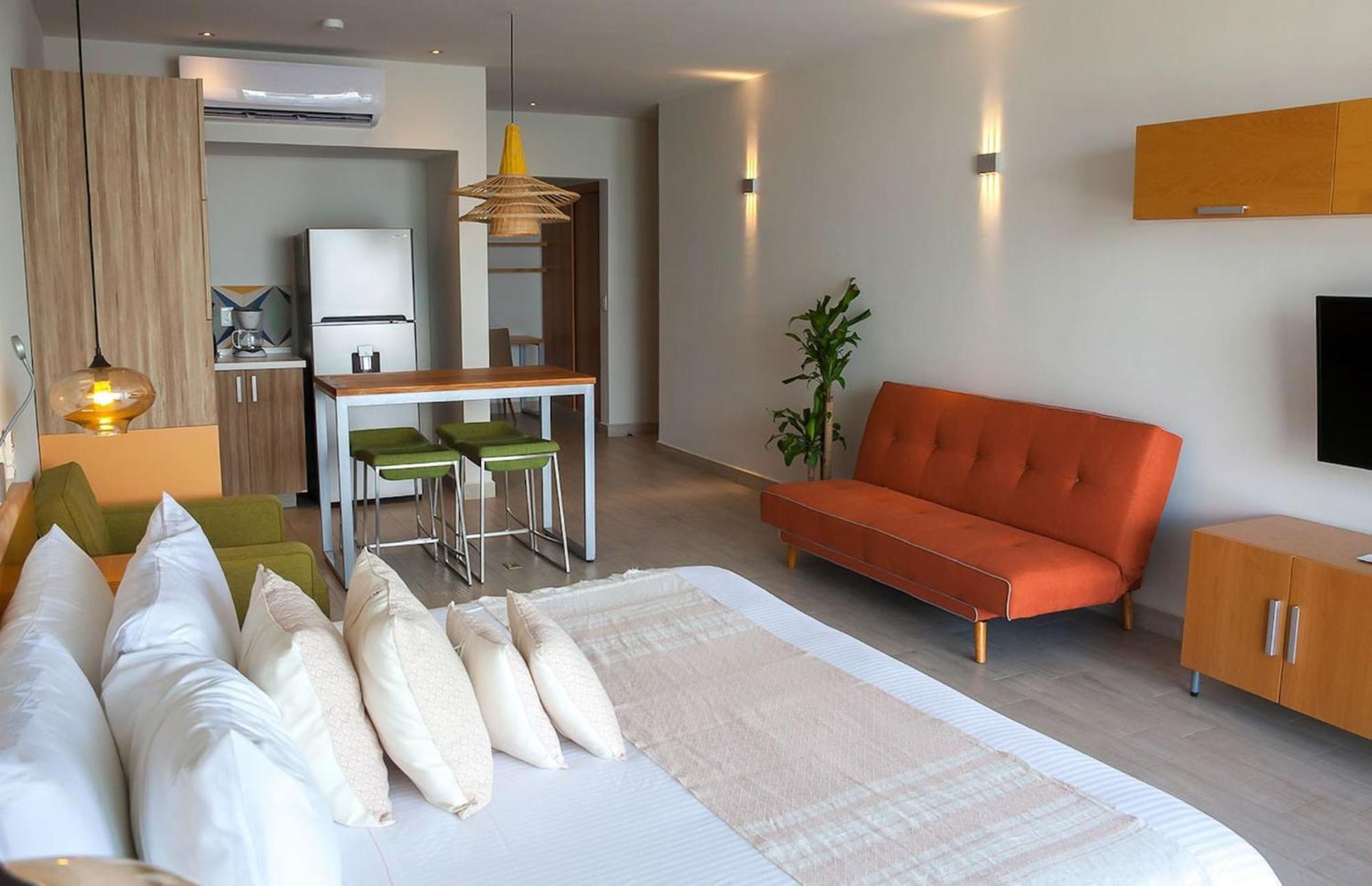 Opal Suites Apartments Πλάγια Ντελ Κάρμεν Εξωτερικό φωτογραφία